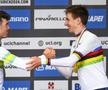 Ben O'Connor și Tadej Pogacar pe podium FOTO Imago Images