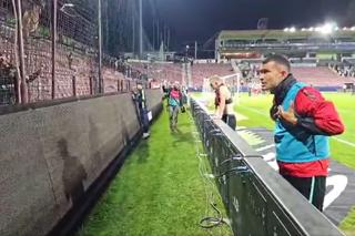 La Arad nu e liniște nici când UTA câștigă » Ruptură totală între Rednic și ultrași! Scenele surprinse la finalul victoriei cu CFR
