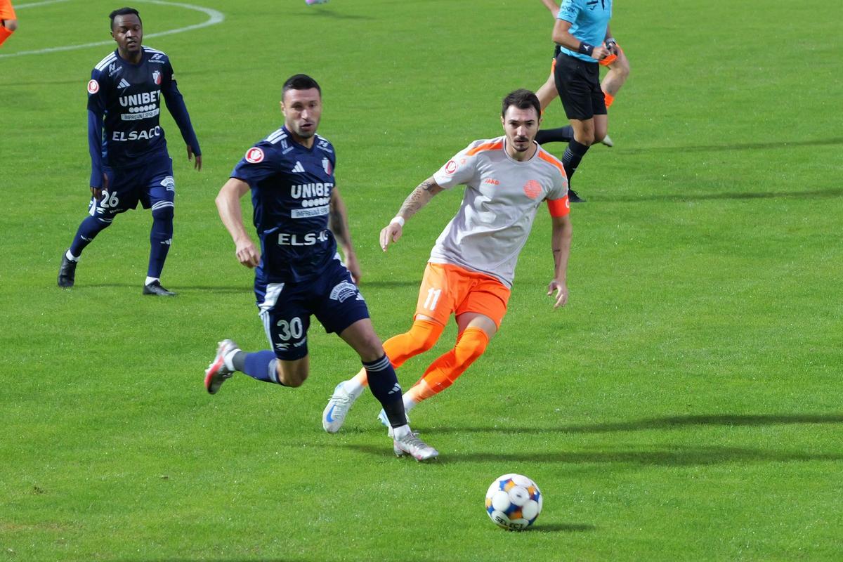 Metaloglobus - FC Botoșani, imagini de meci // foto: Andrei Furnigă (GSP)