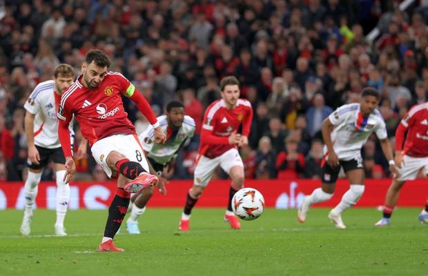 Cotele pentru înlocuitorul lui Ruben Amorim pe banca lui Manchester United, prezentate în emisiunea Breaking Bets de azi! Favorit e Oliver Glasner, nu Graham Potter!