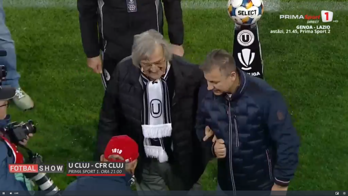 U Cluj, scenografie cu Florin Piersic la derby-ul cu CFR Cluj