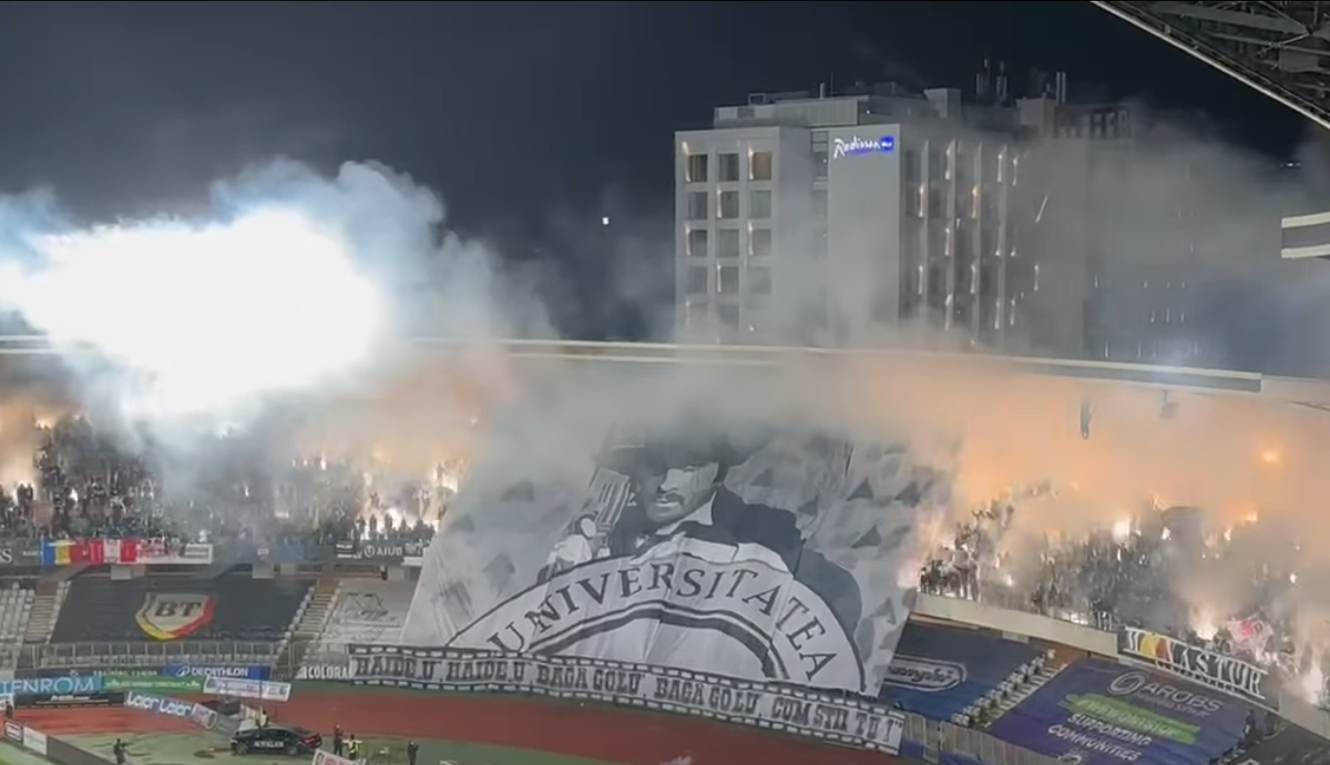 U Cluj, scenografie cu Florin Piersic la derby-ul cu CFR Cluj