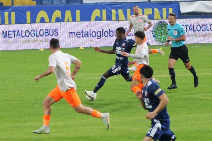 Metaloglobus - FC Botoșani, imagini de meci // foto: Andrei Furnigă (GSP)