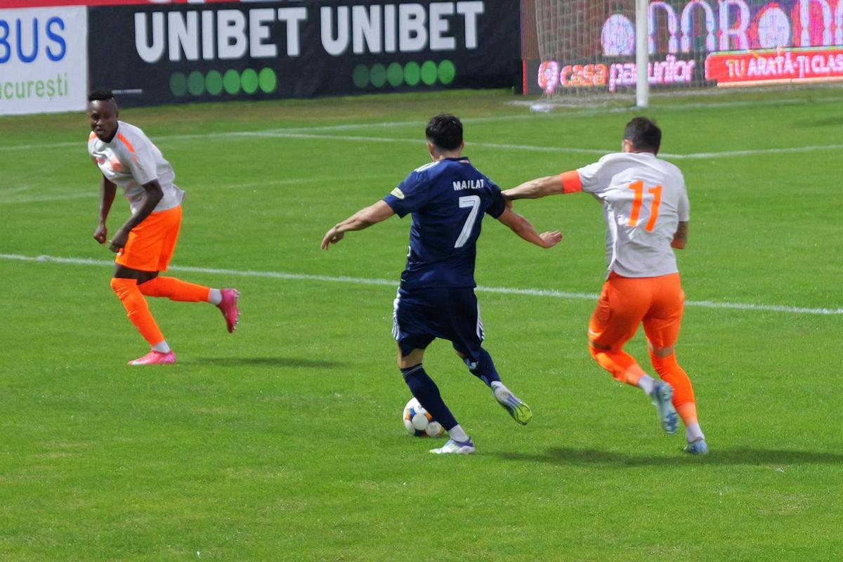 Metaloglobus - FC Botoșani, imagini de meci // foto: Andrei Furnigă (GSP)