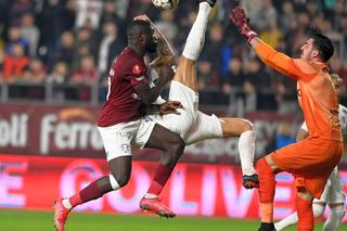 Jucătorul cu 6 echipe din România în CV a semnat cu revelația din Superliga