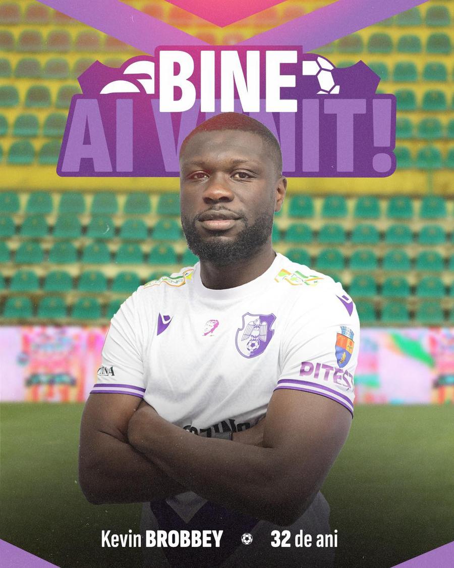 Kevin Brobbey a semnat cu FC Argeș / foto: FC Argeș Jucătorul cu 6 echipe din România în CV a semnat cu revelația din Superliga
