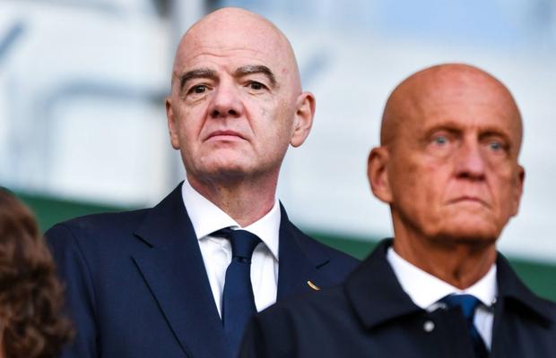 Infantino plusează pentru a opri revolta! » FIFA dă UEFA în judecată