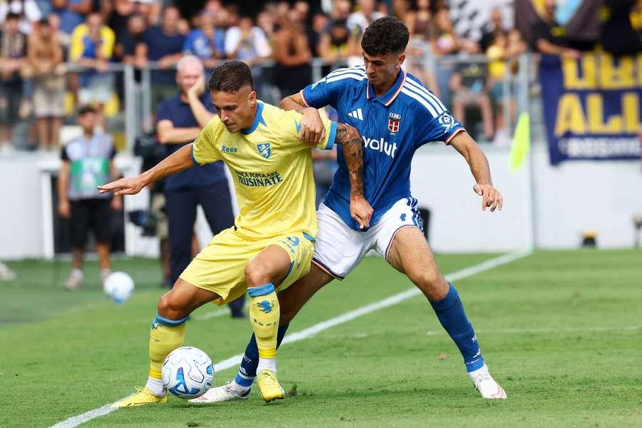 Antonio Raimondo este singurul marcator italian în primi 30 din topul golgheterilor în acest sezon din Serie A Au crescut speranțele lui Daniel Bîrligea la Frosinone! » Golgheterul noii promovate s-a accidentat la națională