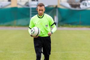 Șocant: arbitru de 30 de ani, găsit mort în Moldova » Înainte de suicid, a lăsat acuzații grave la adresa soției