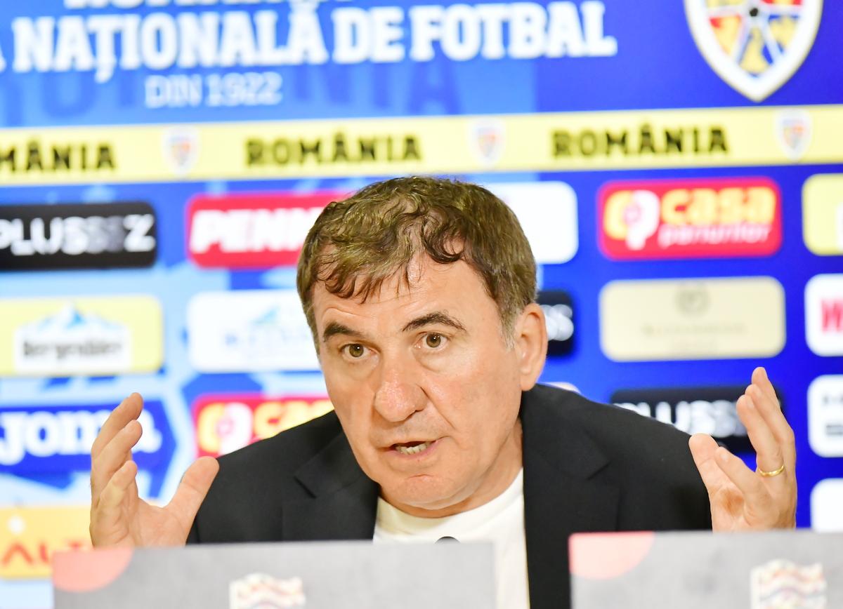 Gică Hagi în meciul cu Bosnia