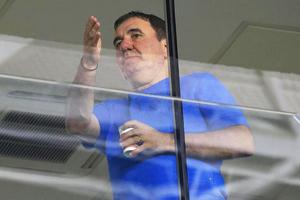 Hagi s-a ascuns după Piața Victoriei