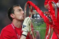 VIDEO Jerzy Dudek, eroul finalei Liverpool - Milan 3-3, dezvăluie pentru GSP.RO culisele supermeciului de la Istanbul: verișorul beat, jucătorul băgat pe teren direct din duș, mesajul lui Gerrard, Mâna Papei și jocul cu mintea lui Shevchenko