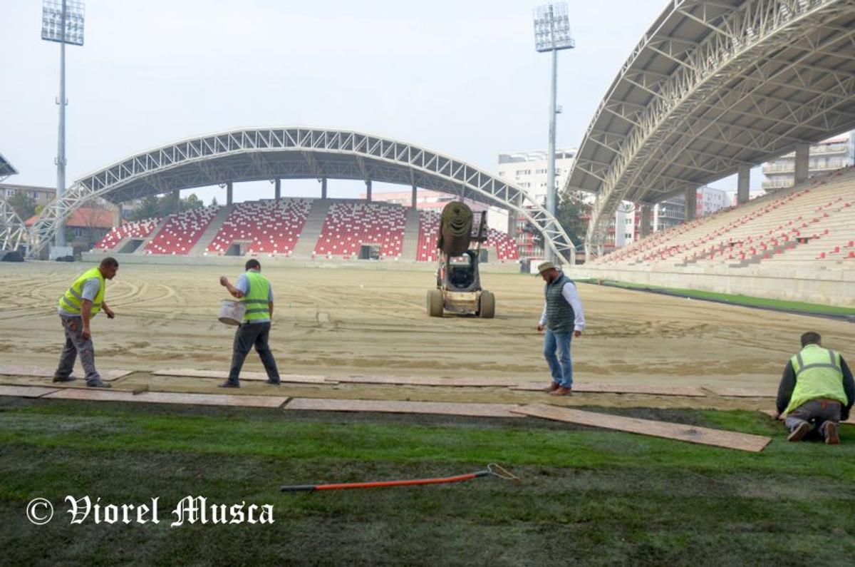 FOTO Gafă de proporții pe unul dintre noile stadioane! Muncitorii au refăcut totul + acuze dure: „Sunt sute de nereguli”