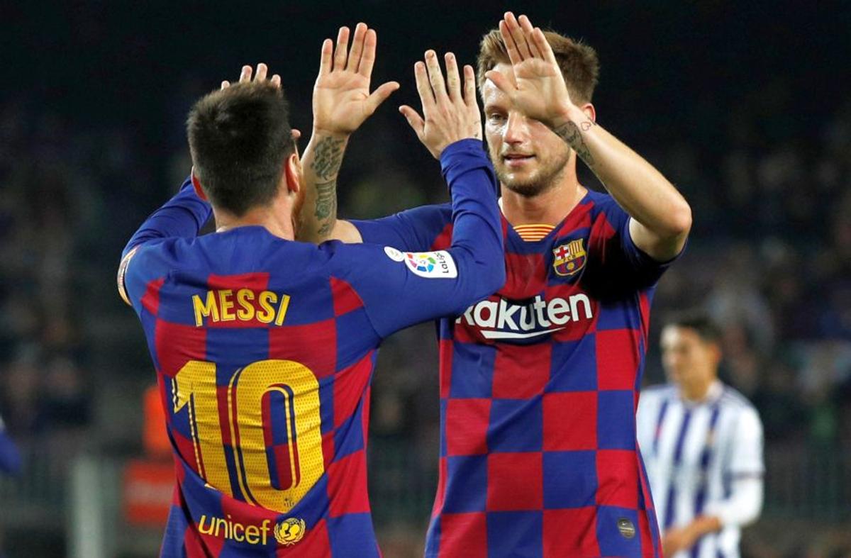 BARCELONA - REAL VALLADOLID 5-1 // VIDEO+FOTO Leo Messi perfect: două assist-uri + două goluri! Are 50 de reușite din lovitură liberă