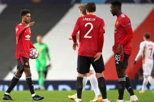 Marcus Rashford (stânga) a înscris 3 goluri în Manchester United - PSG 5-0 // foto: Guliver/gettyimages