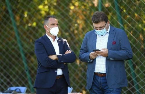 Dorin Șerdean, dreapta, și Pablo Cortacero