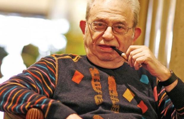 Radu Cosaşu, decanul de vârstă al presei sportive din România, împlineşte azi 90 de ani » „Am ţinut cu Progresul 45 de ani. Patronii au desfigurat fotbalul”