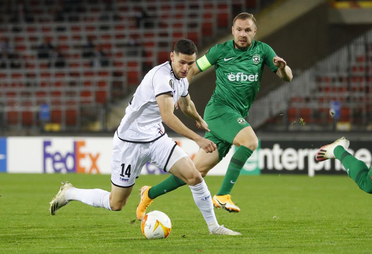 Europa League, FOTO » 24 de meciuri s-au disputat în această seară. Stanciu, „înger și demon” pentru Slavia. Ianis și Tătărușanu, victorioși