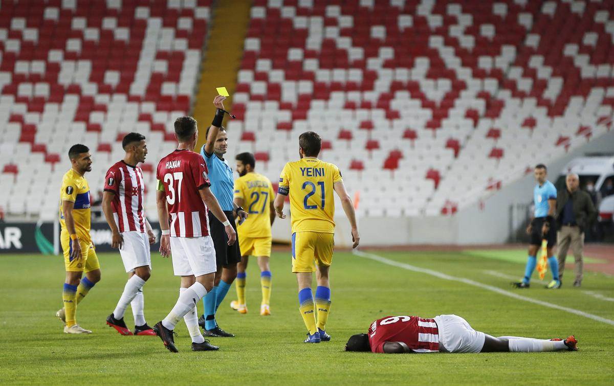 Europa League, FOTO » 24 de meciuri s-au disputat în această seară. Stanciu, „înger și demon” pentru Slavia. Ianis și Tătărușanu, victorioși