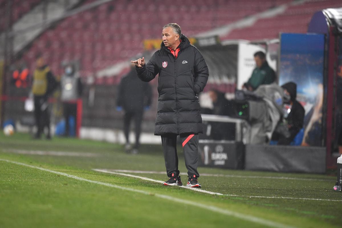 Decembrie decide campioana în Liga 1: avantaj FCSB și Craiova! Viciază Europa titlul?+ CFR Cluj, program infernal