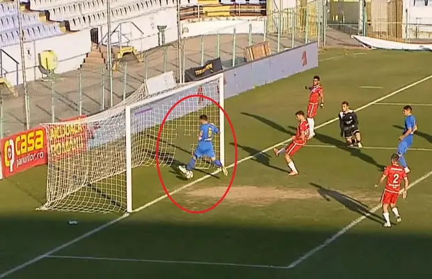 Explicațiile lui Marius Leca, autorul fazei dubioase din Cupă: „Îmi rup carnetul și mă las de fotbal dacă cineva dovedește că sunt blatist”