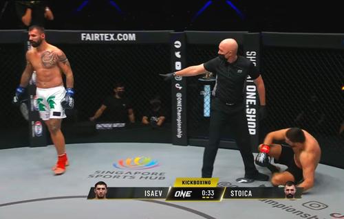 Luptătorul Bogdan Stoica (31 de ani) a fost învins de rusul Beybulat Isaev la debutul în cușca din One Championship.