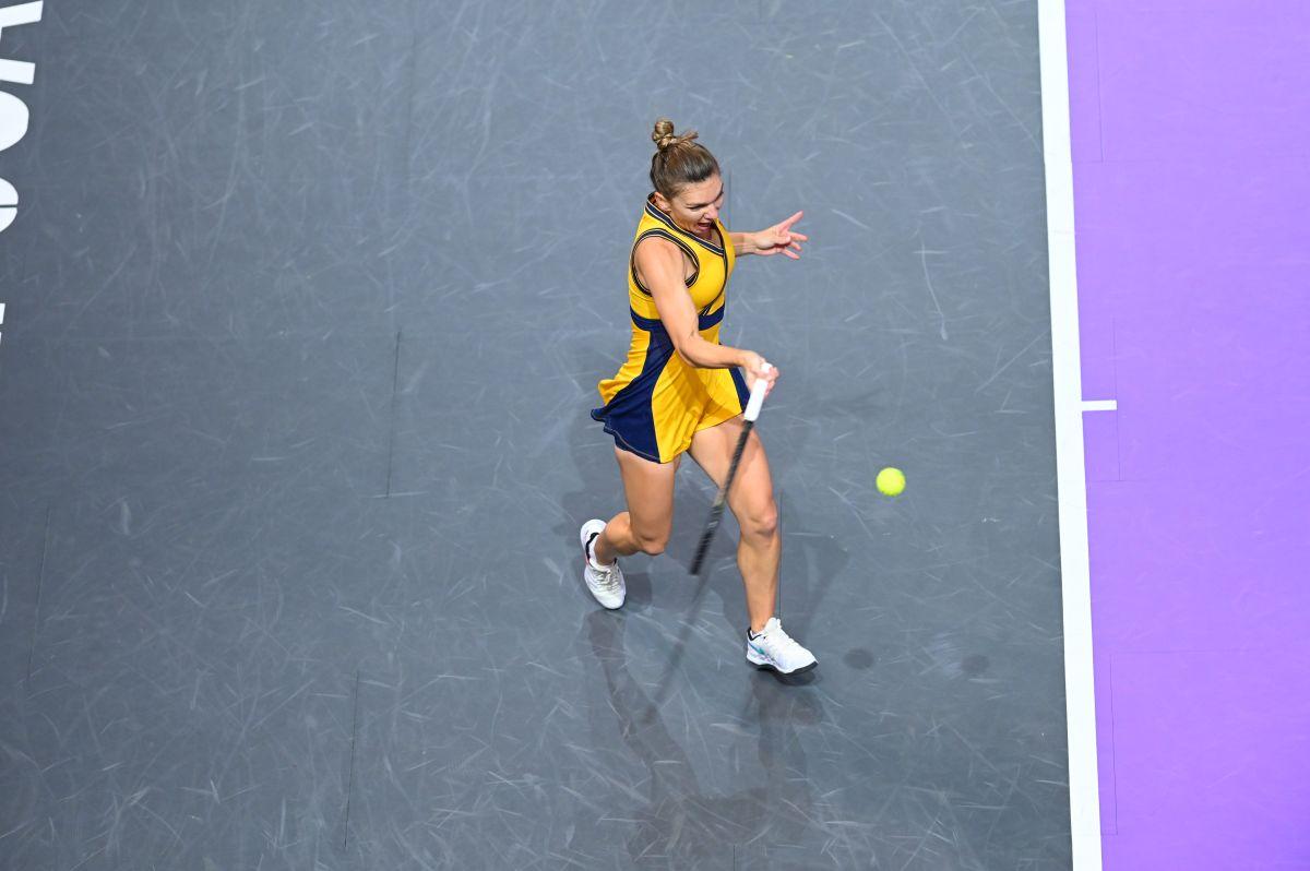 Simona Halep n-a avut milă nici de Jaqueline Cristian! Pe cine înfruntă în semifinale