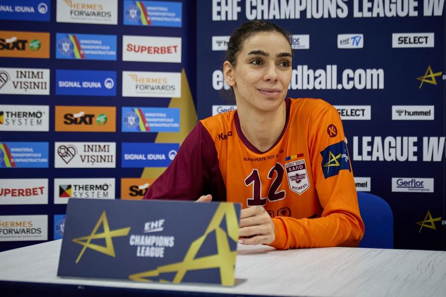 Diana Ciucă
Foto: facebook/rapid Ea e jucătoarea momentului în handbalul intern: „Dacă va continua așa și la Mondial, România își poate îndeplini obiectivul”