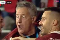 Așa e în Giulești! Cristiano Bergodi, TRANSFORMAT după golul de 2-0: camerele TV au surprins bucuria dezlănțuită a italianului