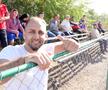 Scandal, urlete și amenințări » L-au „mușcat” pe Castor și a început haosul: „Băi țărane, vezi că la noi se merge pe stradă cu drujba pornită!”