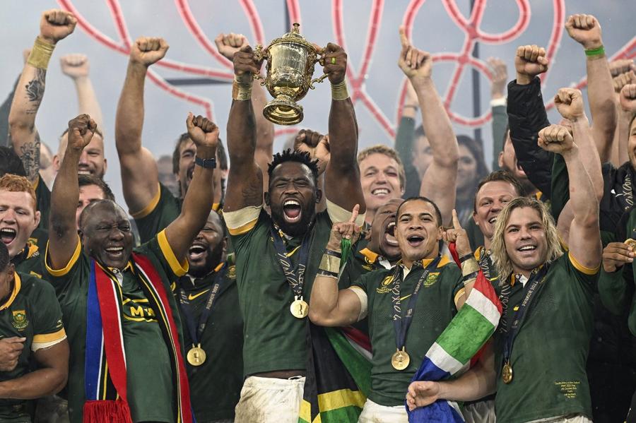 Noua Zeelandă - Africa de Sud // foto: Guliver/gettyimages Și totuși se învârte, dar e plat!