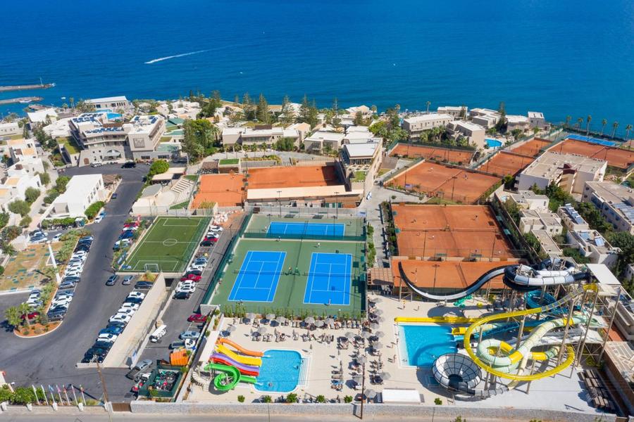 Baza Nana Golden Beach, unde s-a disputat turneul Foto Nana Beach Finală românească în Grecia » Irina Bara o învinge pe Andreea Mitu pentru al doilea trofeu al anului