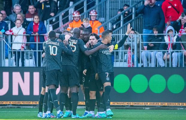 PSG, aproape de un nou pas greșit » Avea 2-0 cu Brest, dar a fost egalată! Mbappe a ratat un penalty în minutul 89