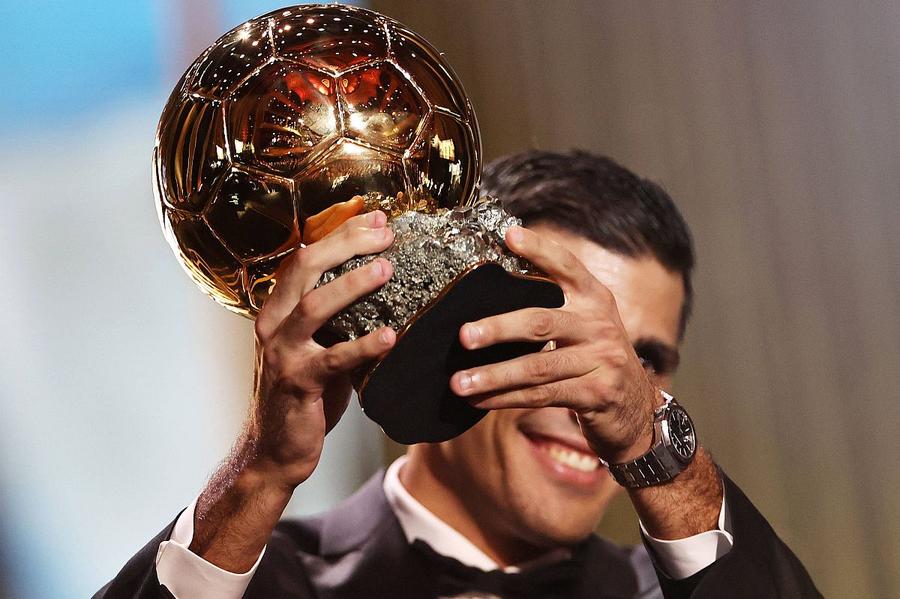 Rodri îi dă peste nas lui Ronaldo: „Sincer, sunt surprins. Cristiano știe, chiar foarte bine, cum funcționează!”