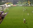 Gafă de amator în Argeș - CFR Cluj » Antrenorul l-a scos imediat pe jucătorul venit de la Benfica