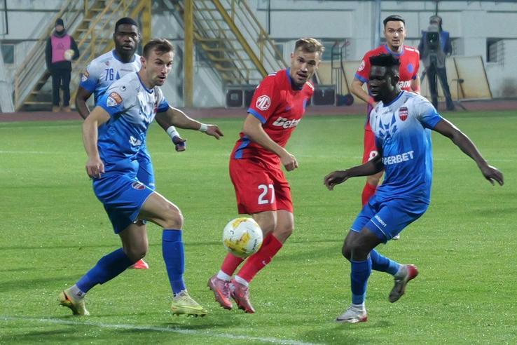 Darius Olaru în Gloria Bistrița - FCSB, Cupa României, 29.10.2025 // foto: Andrei Furnigă (GSP)