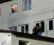 Ne-am întors în anii '90 » Imagini uluitoare de la Bistrița, înainte de Gloria - FCSB: fără scaune în tribune, iar peluza stă să CADĂ!
