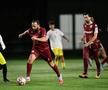 Victor Angelescu a făcut spectacol într-un amical: „Mai ușor că îi rupeți iar mâna!” / „Am vrut să dau gol”
