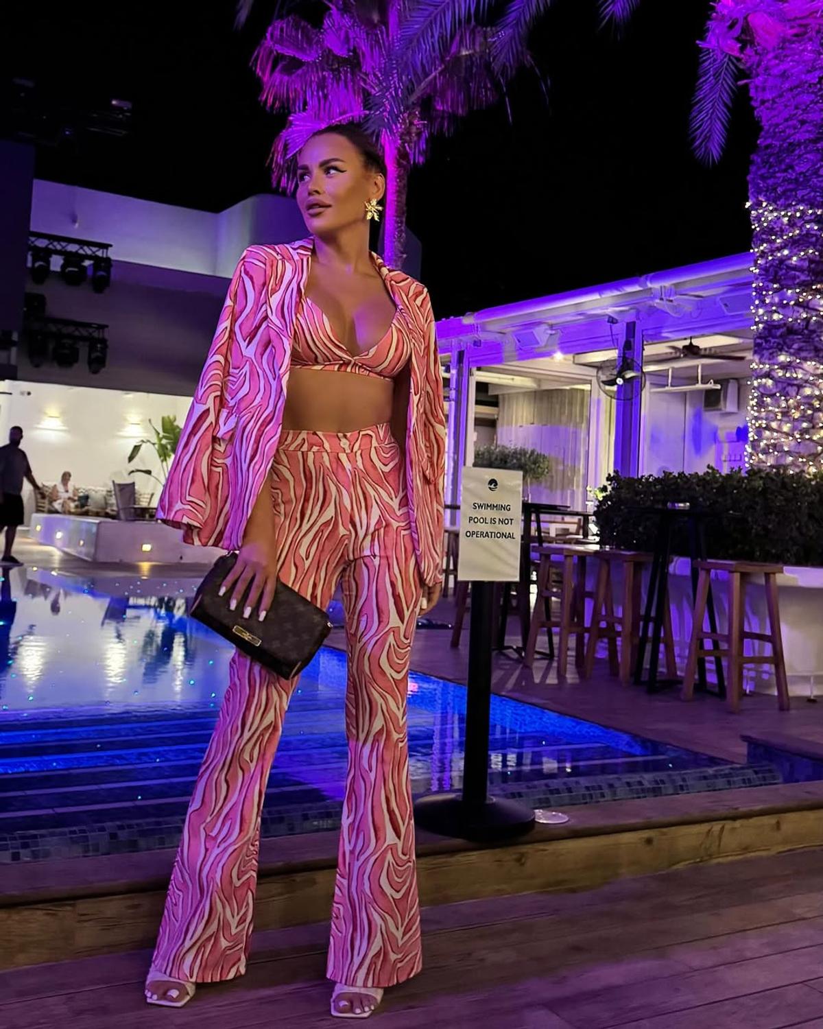 Influencerița care și-a schimbat sexul s-a îndrăgostit de un fotbalist » „Iubitul mi-a spus că trebuie să-i mărturisesc ce ascund!”