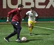 Victor Angelescu a făcut spectacol într-un amical: „Mai ușor că îi rupeți iar mâna!” / „Am vrut să dau gol”