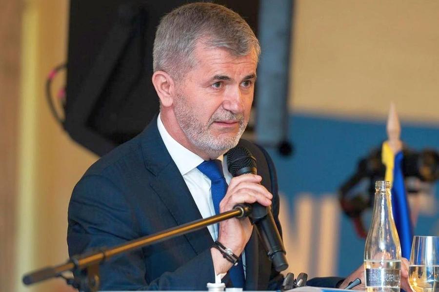 Valeriu Iftime / Sursă foto: Facebook Primul club care salută ideea cu 12 echipe în Superliga, lansată de Gino Iorgulescu: „Are viață, bravo! Interesant, un sâmbure de adevăr”