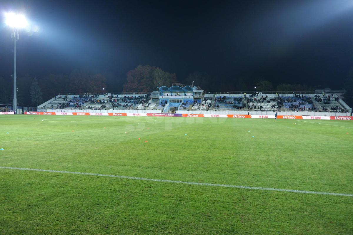 Tribune Gloria Bistrița