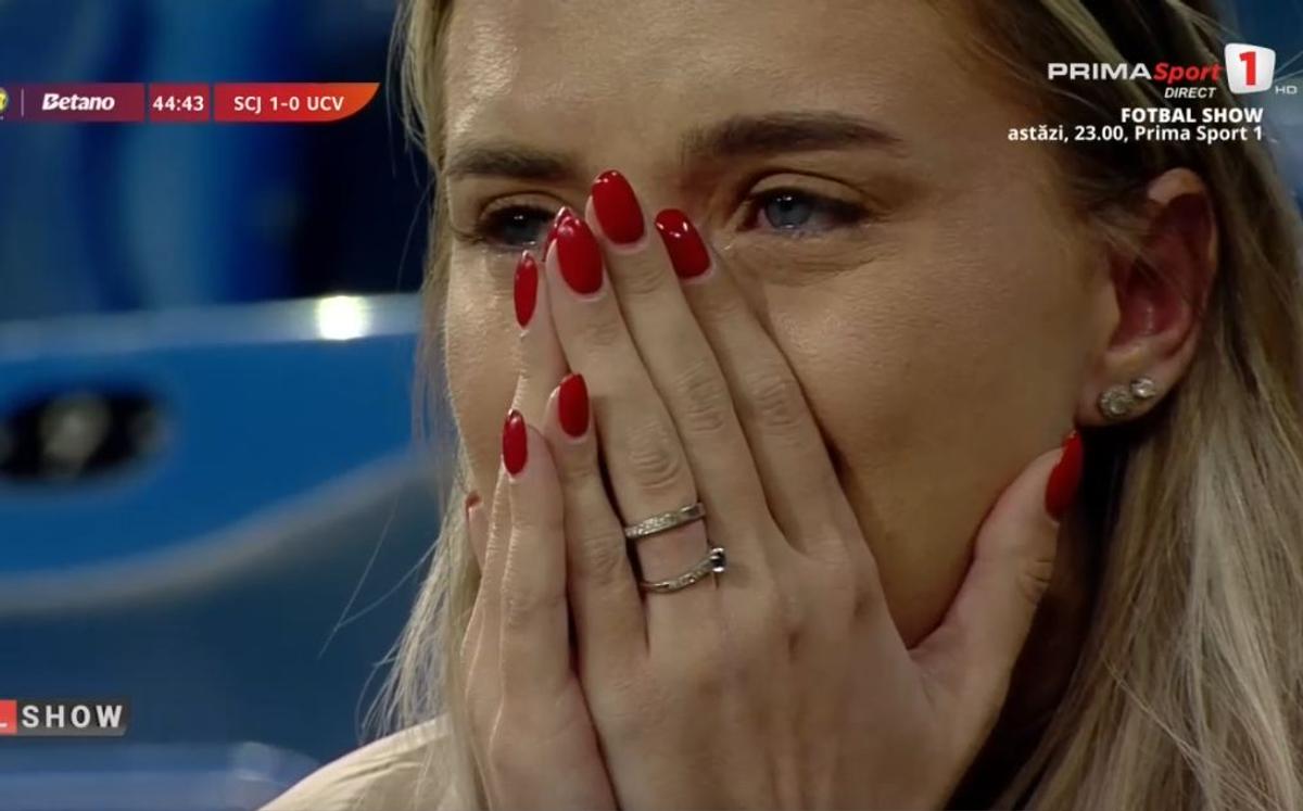 Femeia care a început să plângă în tribune în Sănătatea Cluj - Universitatea Craiova