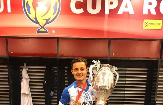 Gustavo, fostul atacant de la Universitatea Craiova, a adus în Superligă un vârf crescut de AC Milan » Are propuneri și pentru olteni: „Mereu vorbesc cu ei”