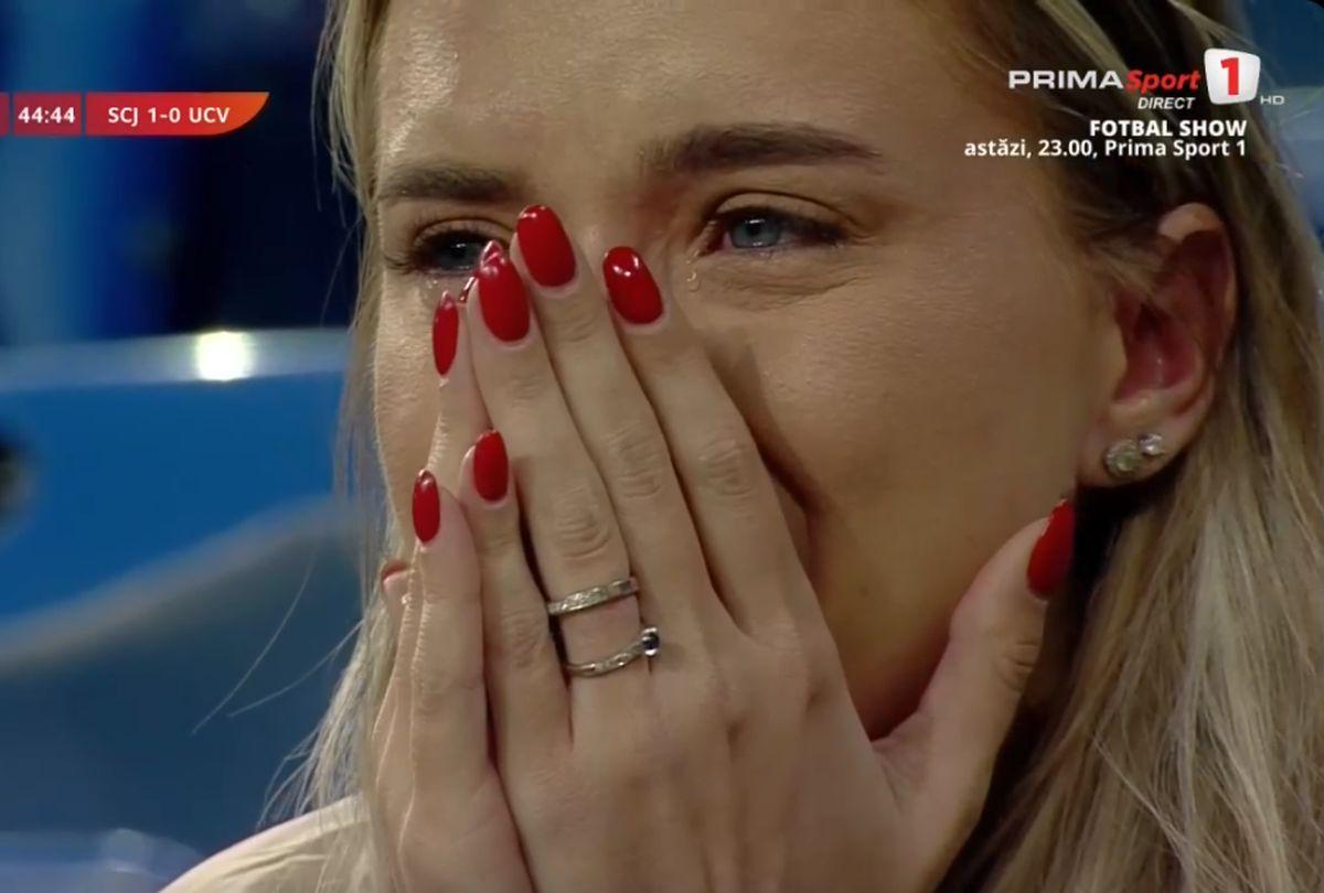 Femeia care a început să plângă în tribune în Sănătatea Cluj - Universitatea Craiova