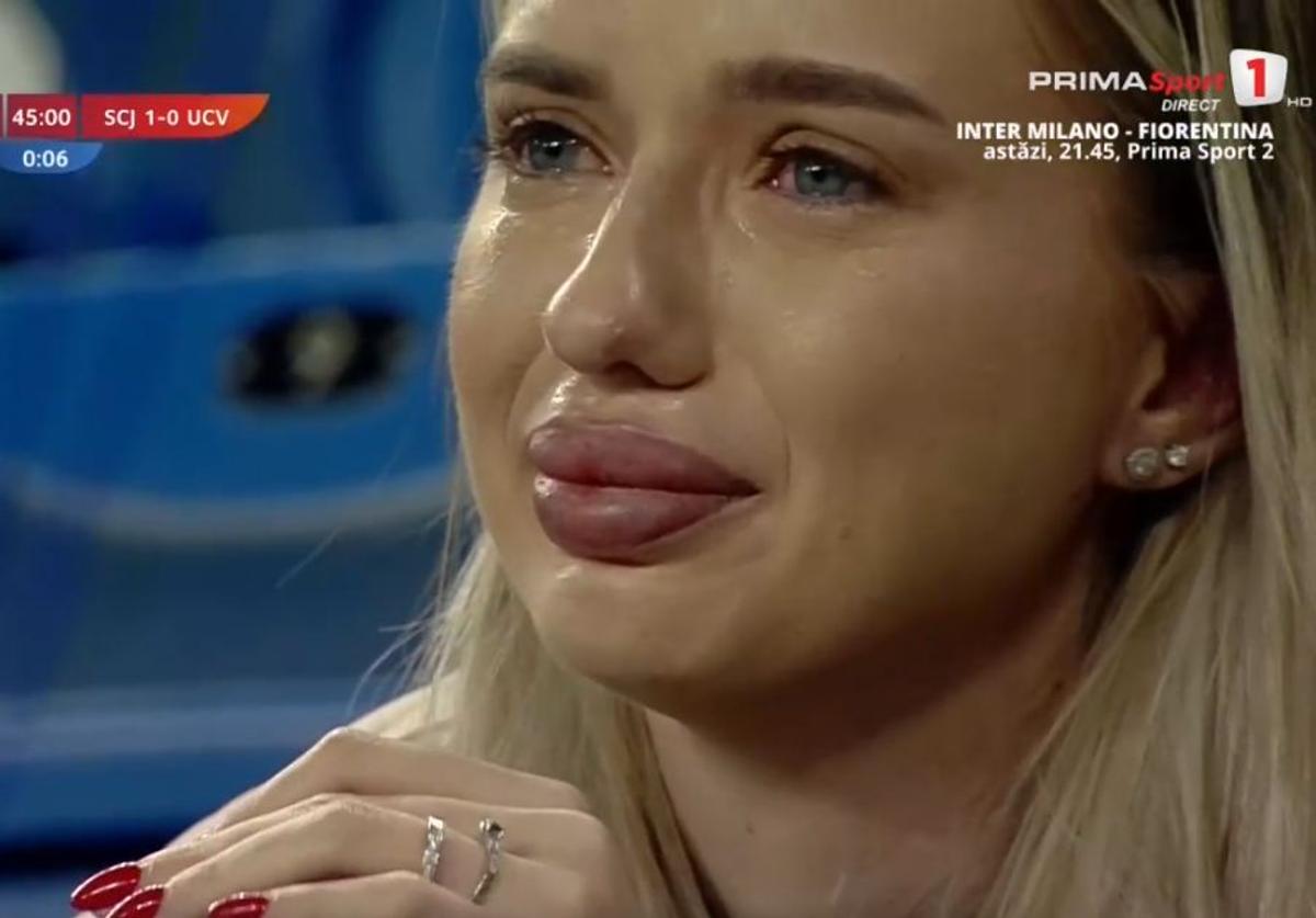 Femeia care a început să plângă în tribune în Sănătatea Cluj - Universitatea Craiova