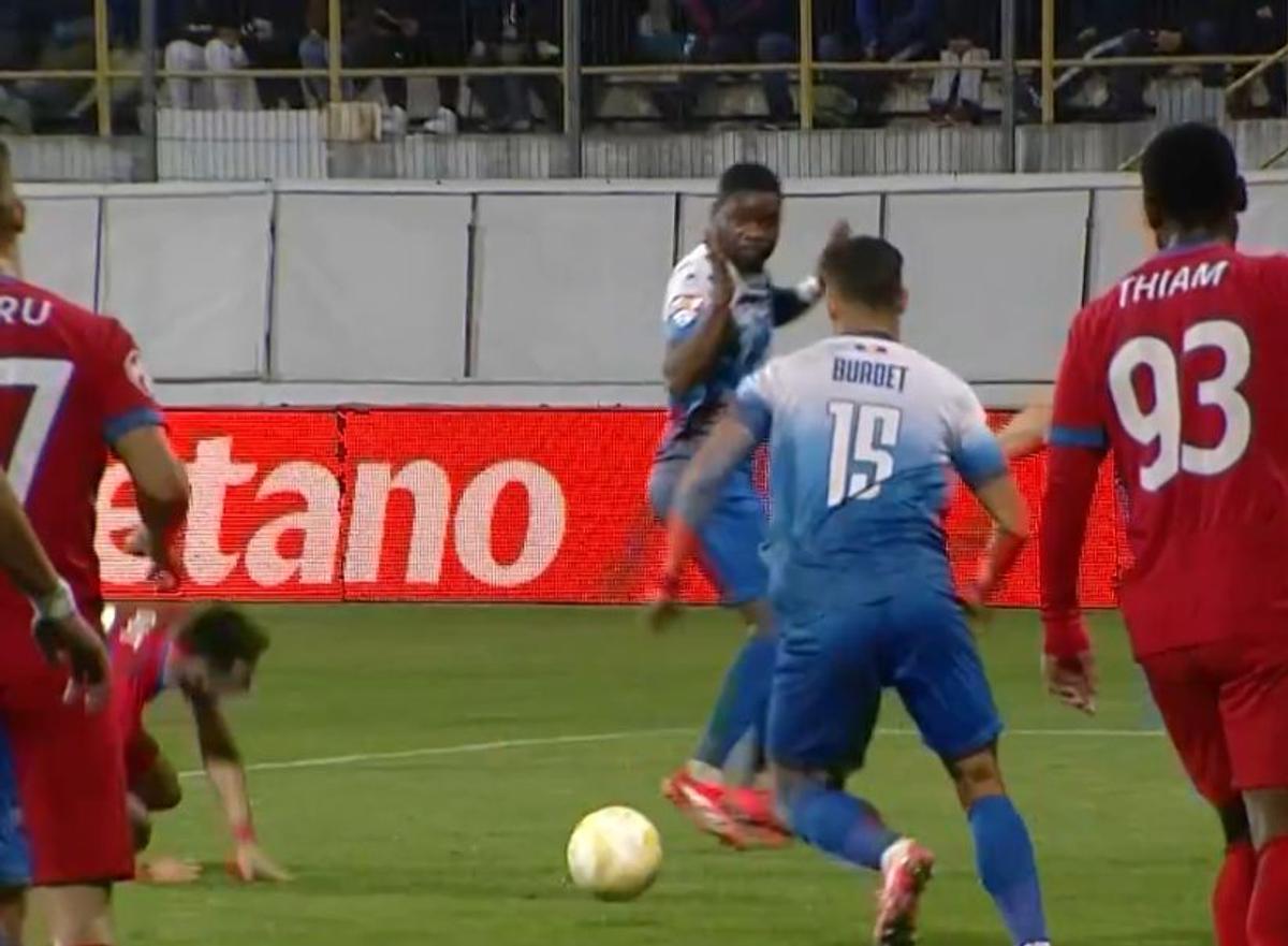 Denis Alibec a înscris primul gol în acest sezon dintr-un penalty controversat