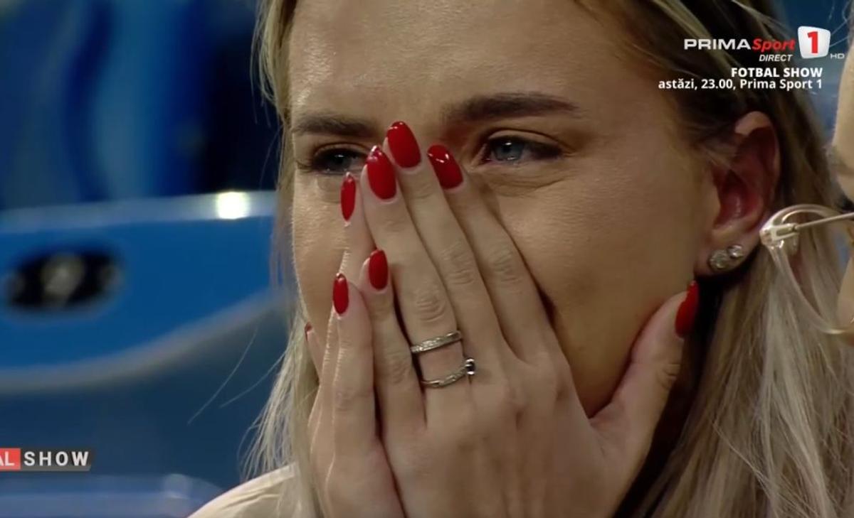 Femeia care a început să plângă în tribune în Sănătatea Cluj - Universitatea Craiova
