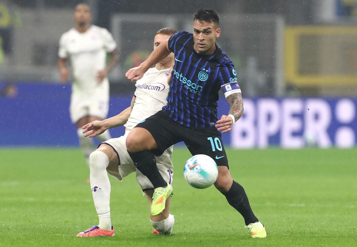 Inter - Fiorentina 3-0 » Prestație convingătoare a elevilor lui Cristi Chivu: Inter urcă pe podium în Serie A