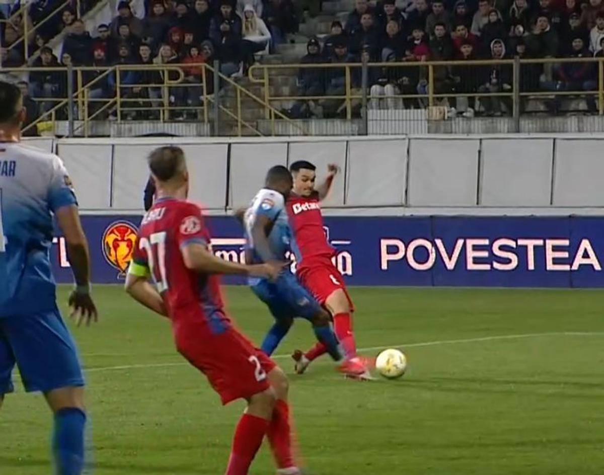 Denis Alibec a înscris primul gol în acest sezon dintr-un penalty controversat